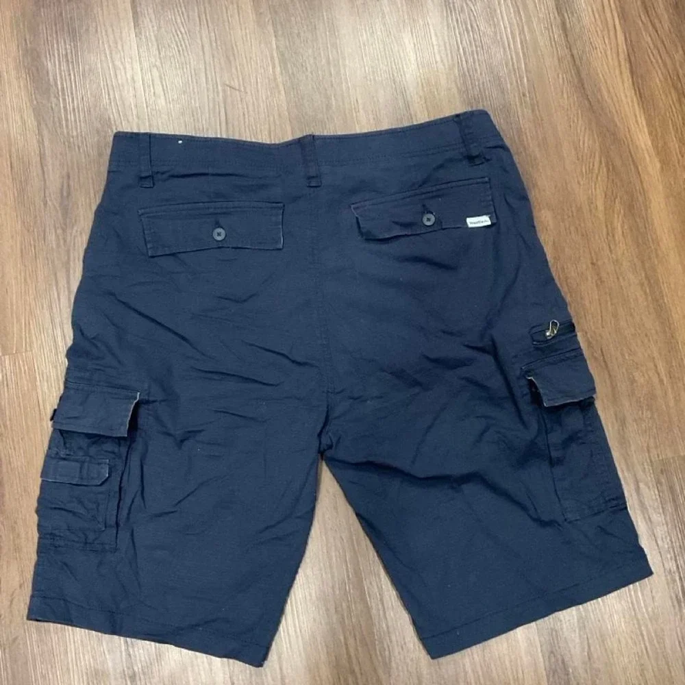 Wear First Free Band Cargo Shorts